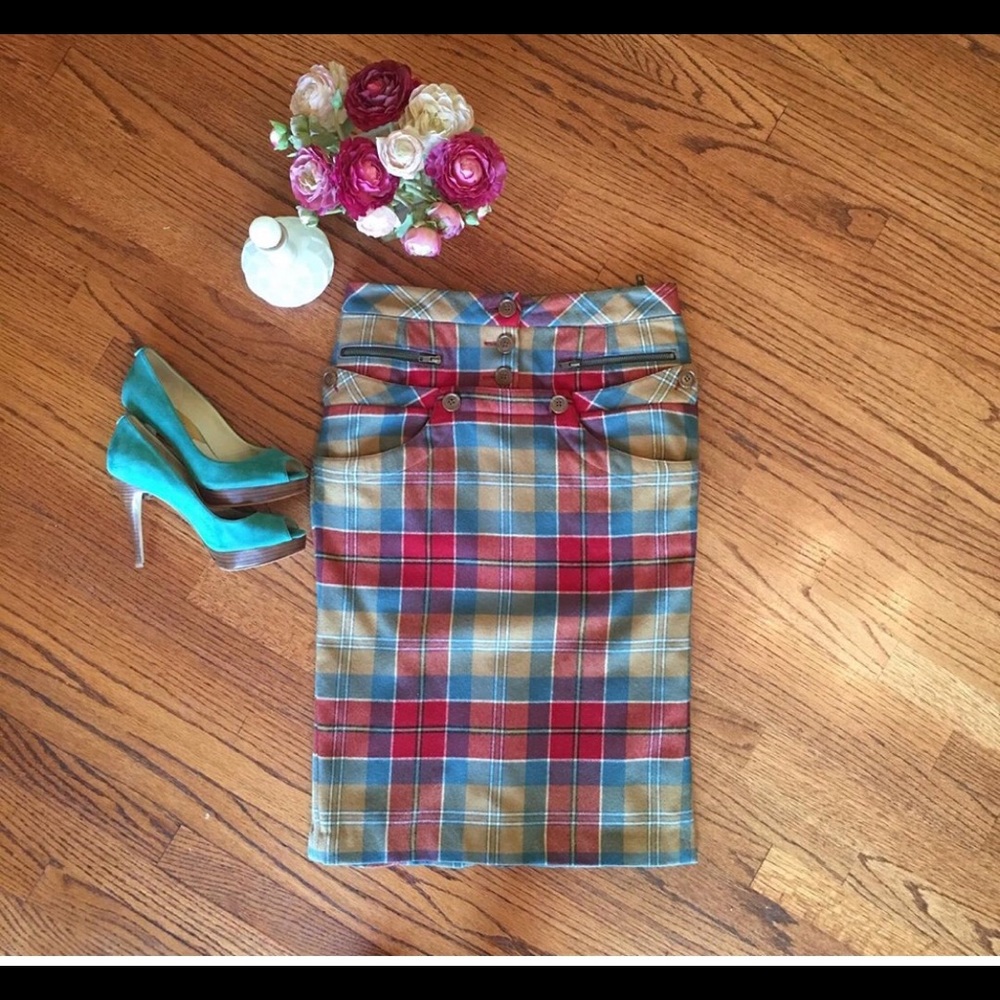 Pencil skirt